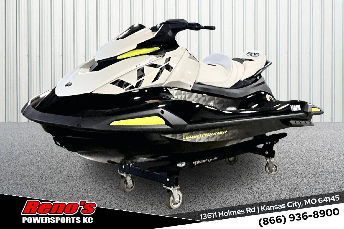 A photo of this 2026 Yamaha Waverunner Vx