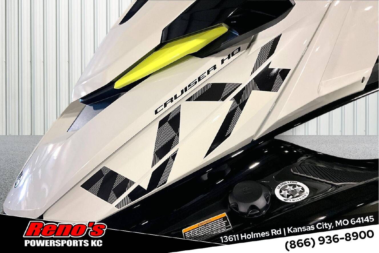 A photo of this 2026 Yamaha Waverunner Vx