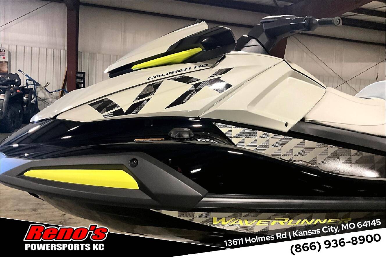 A photo of this 2026 Yamaha Waverunner Vx