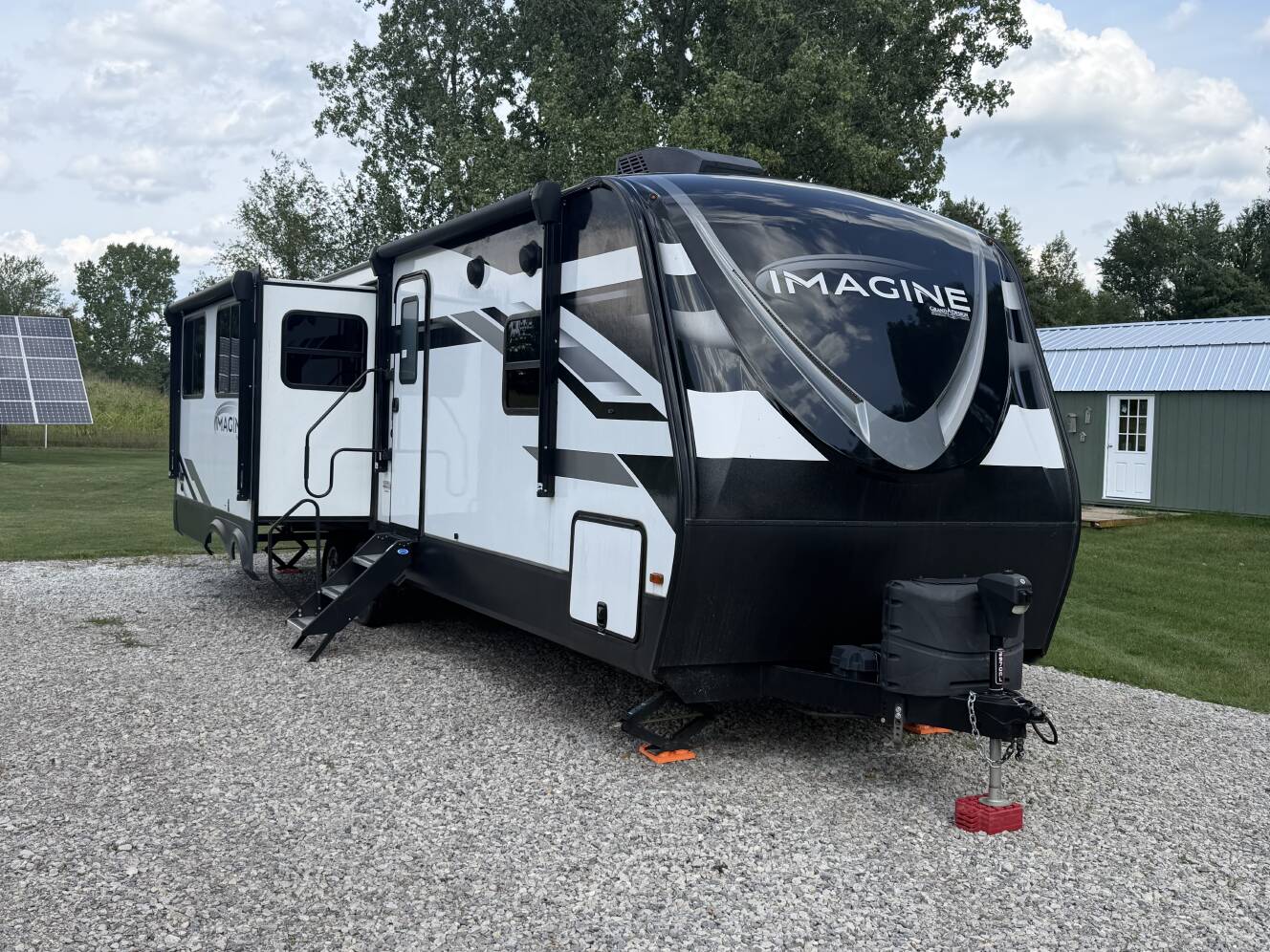 A photo of this 2022 Grand Design IMAGINE 2970RL
