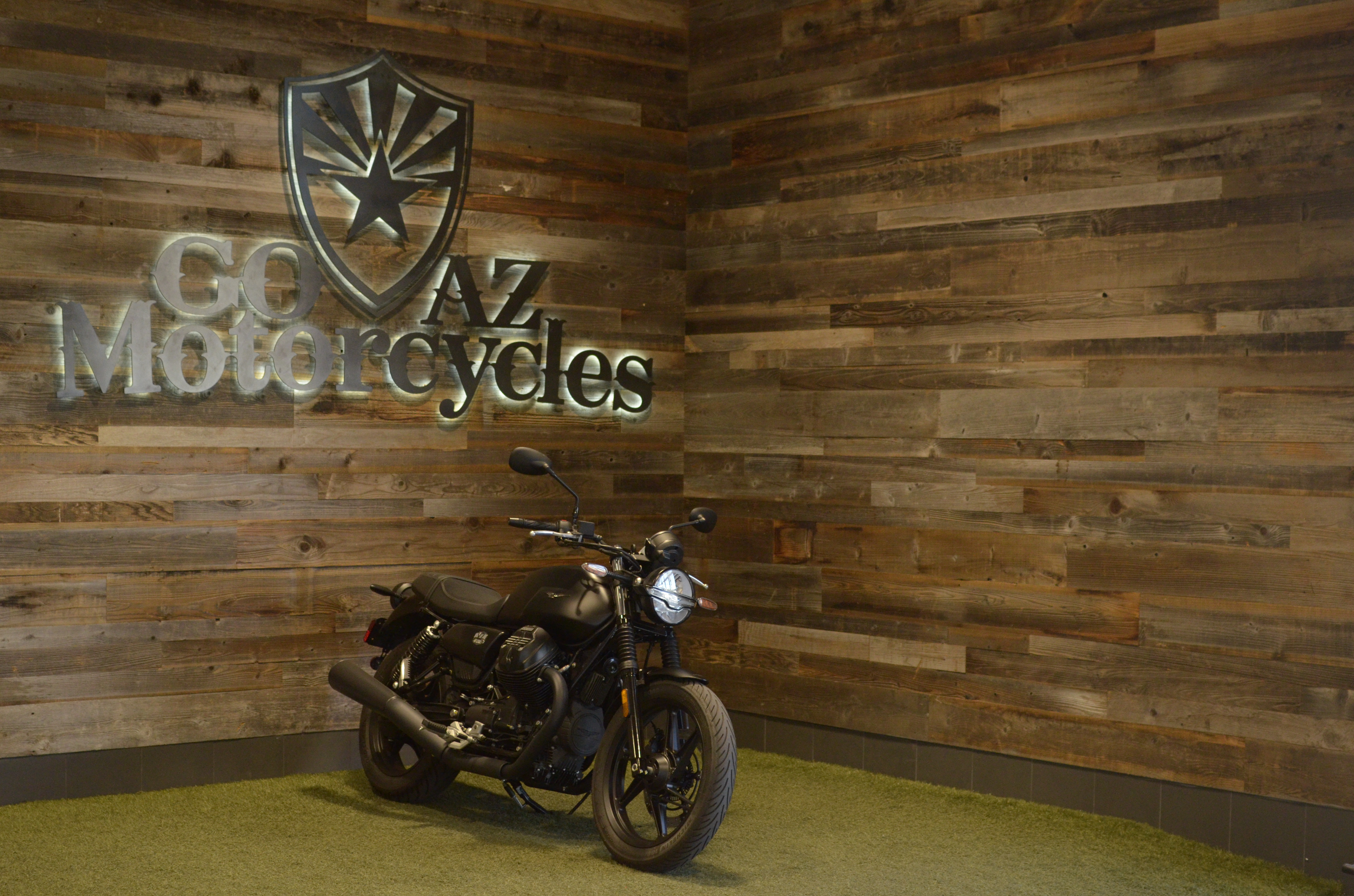 2024 Moto Guzzi V7 STONE STONE in Scottsdale, AZ