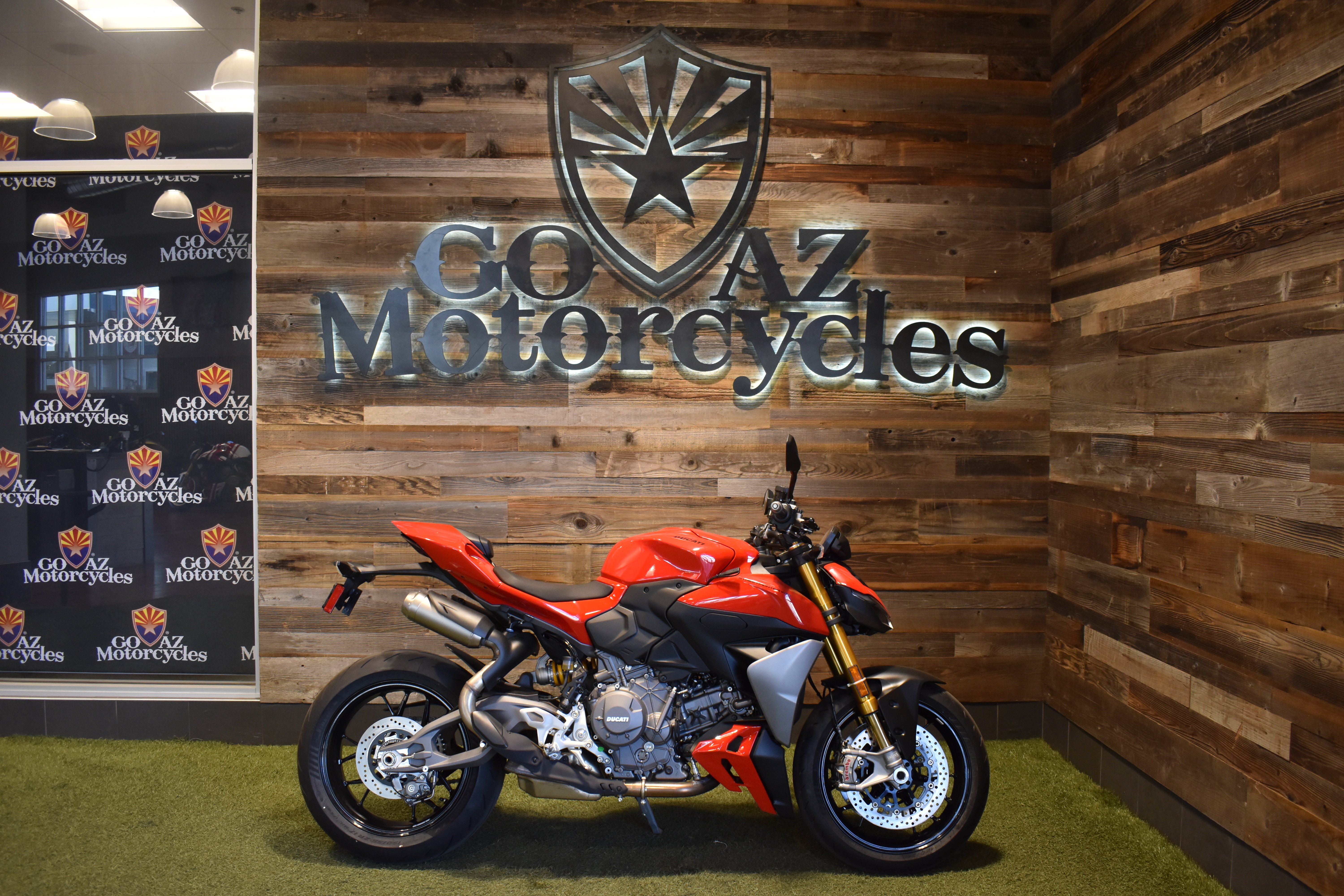 2027 Ducati STREETFIGHTER V2S V2 in Scottsdale, AZ