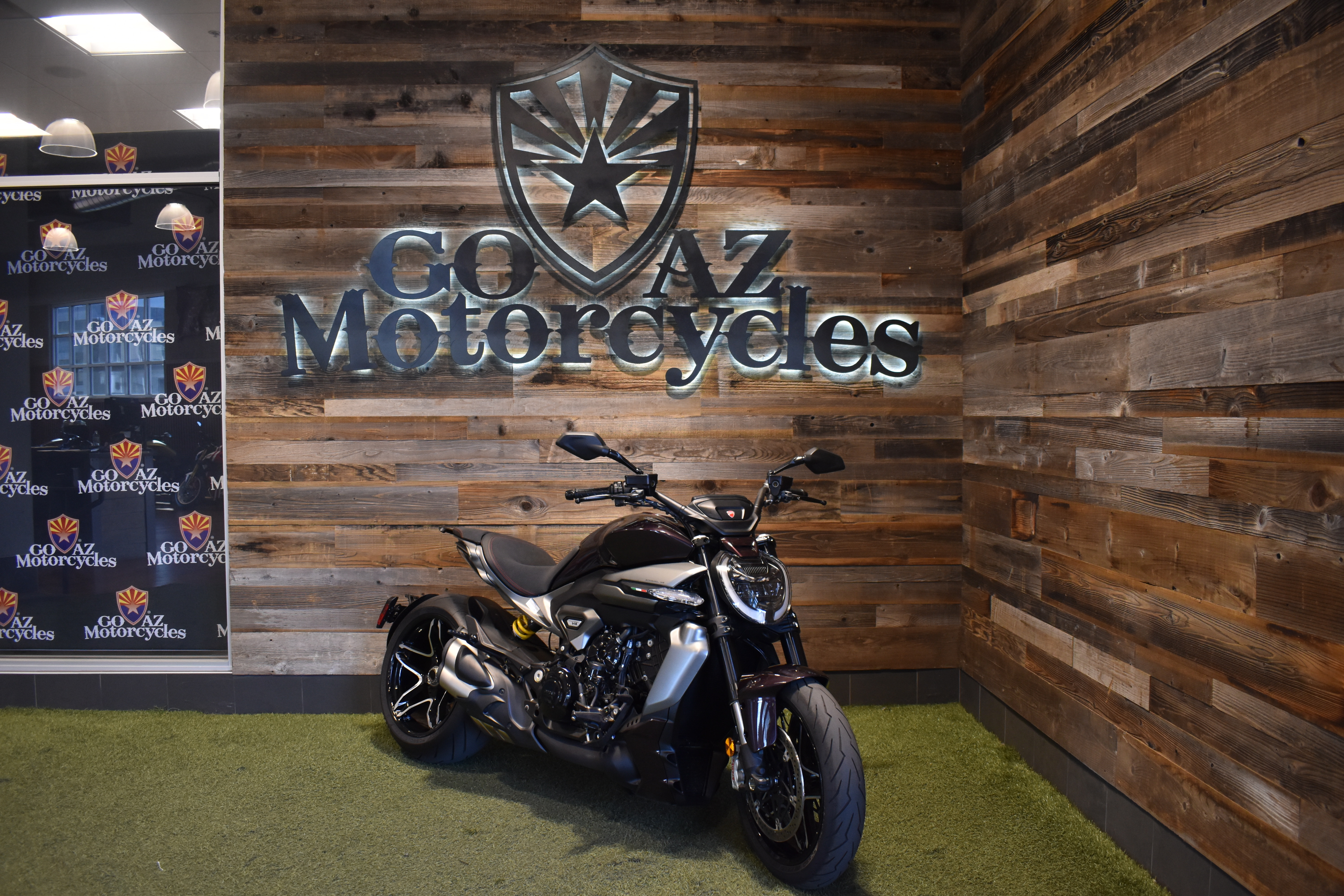 2026 Ducati X DIAVEL V4 V4 in Scottsdale, AZ