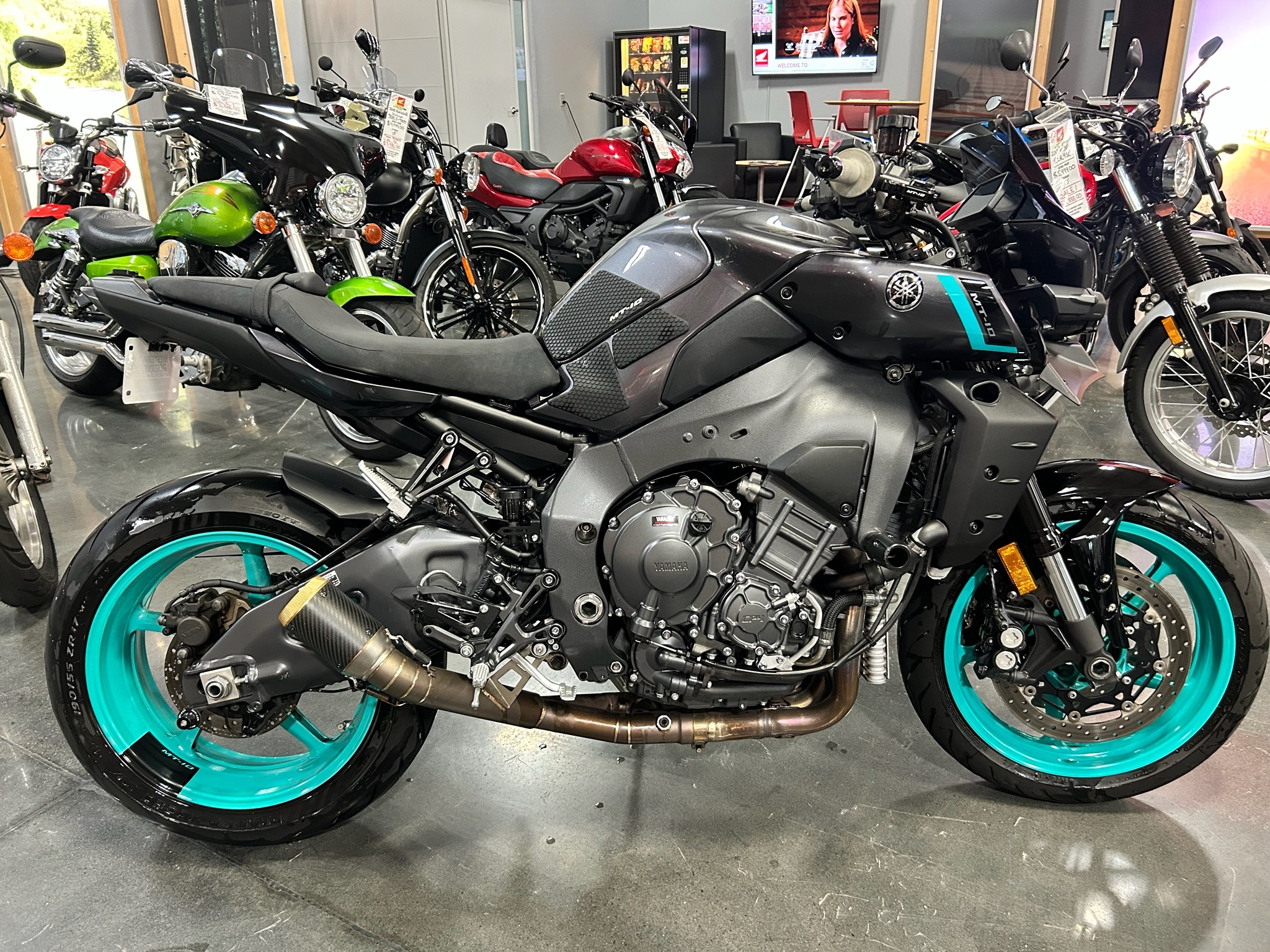 2024 Yamaha MT-10 10 in Mentor, OH