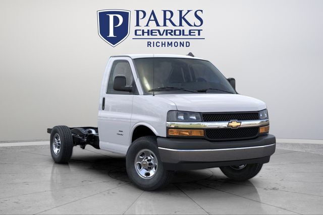 2025 CHEVROLET Express 3500 in Kernersville, NC