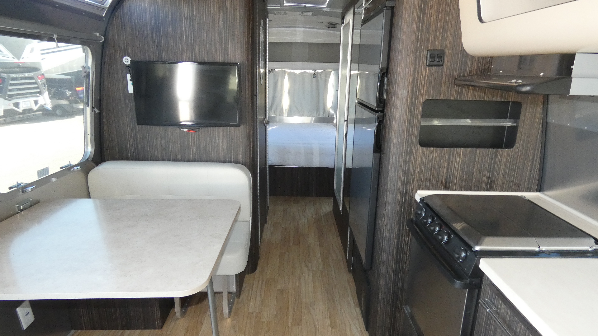 2019 Airstream SIGNATURE 28RB in draper UT