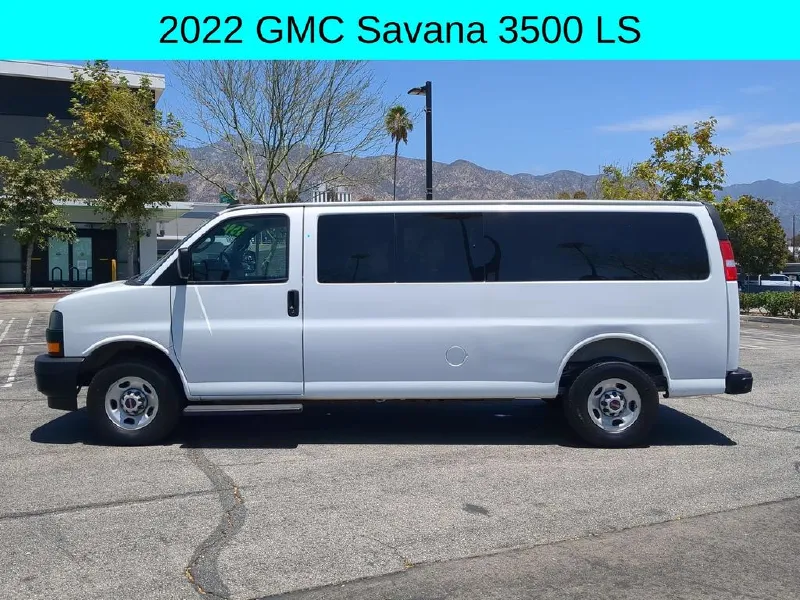 2022 GMC SAVANA