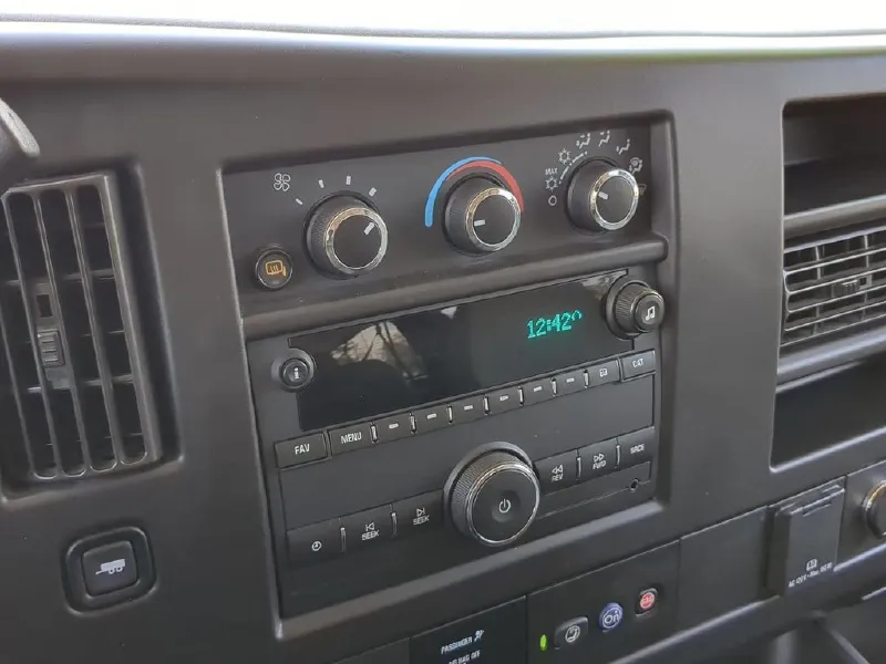 2022 GMC SAVANA
