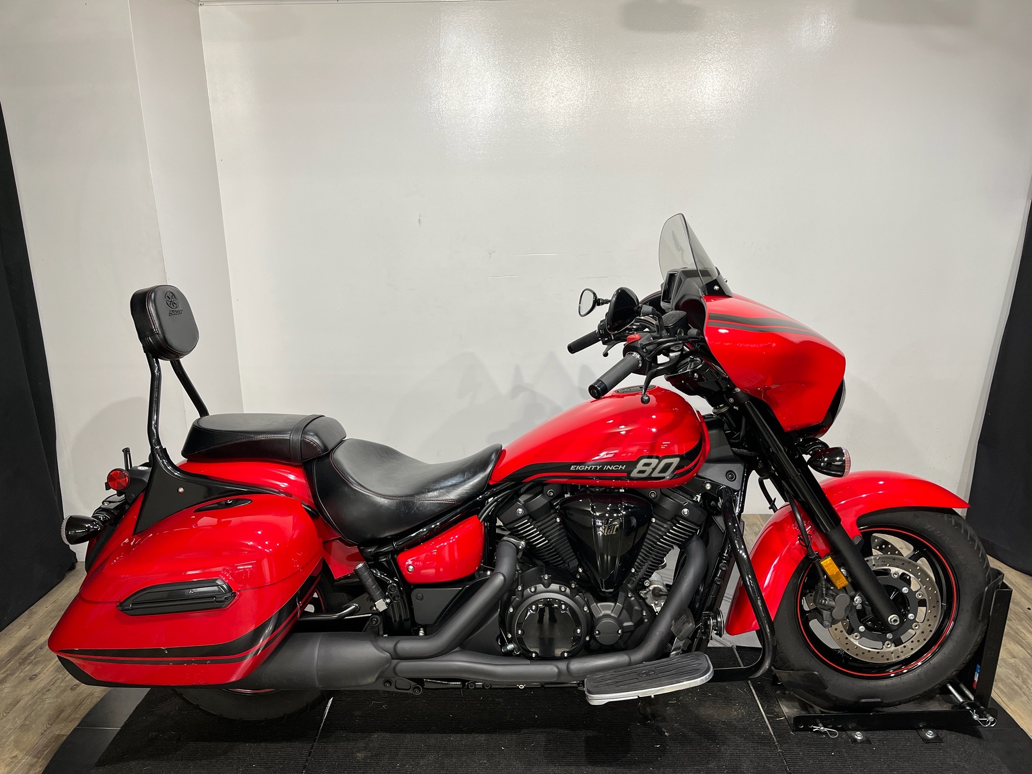 2015 Yamaha V Star 1300 Deluxe 1300 DELUXE in Wauconda, IL
