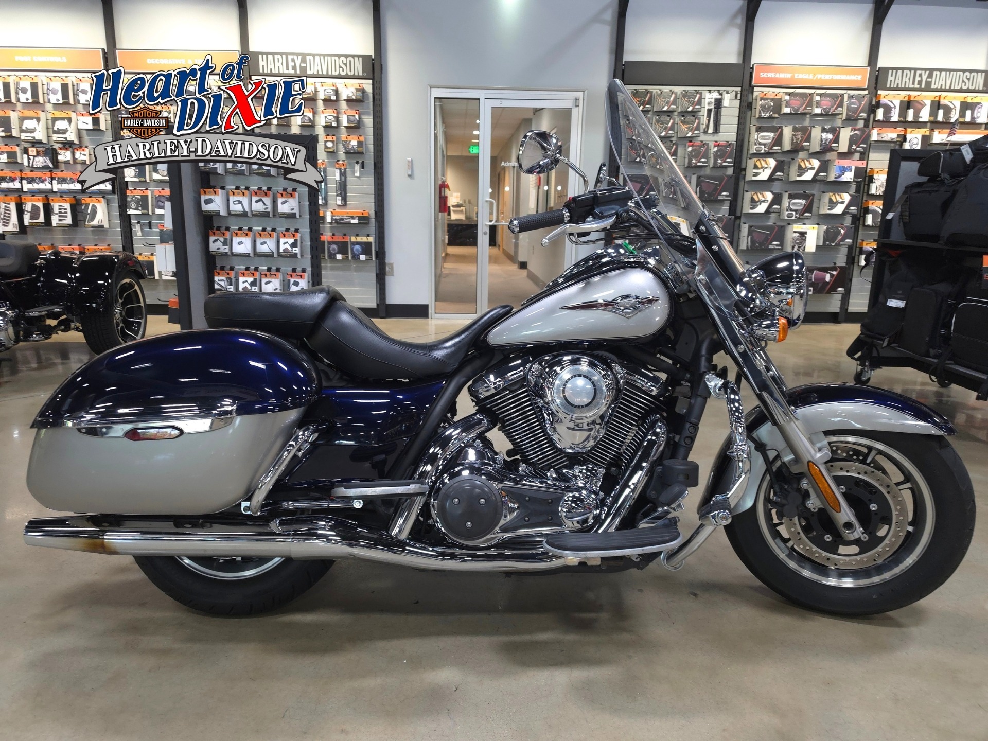 2011 Kawasaki Vulcan 1700 CLASSIC in Pelham, AL