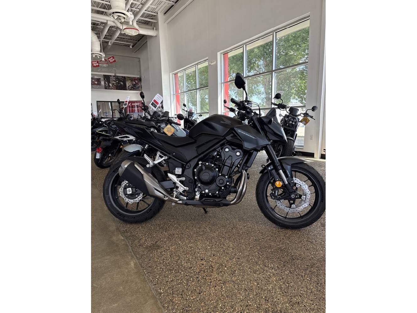 A photo of this 2025 Honda CB 500F ABS
