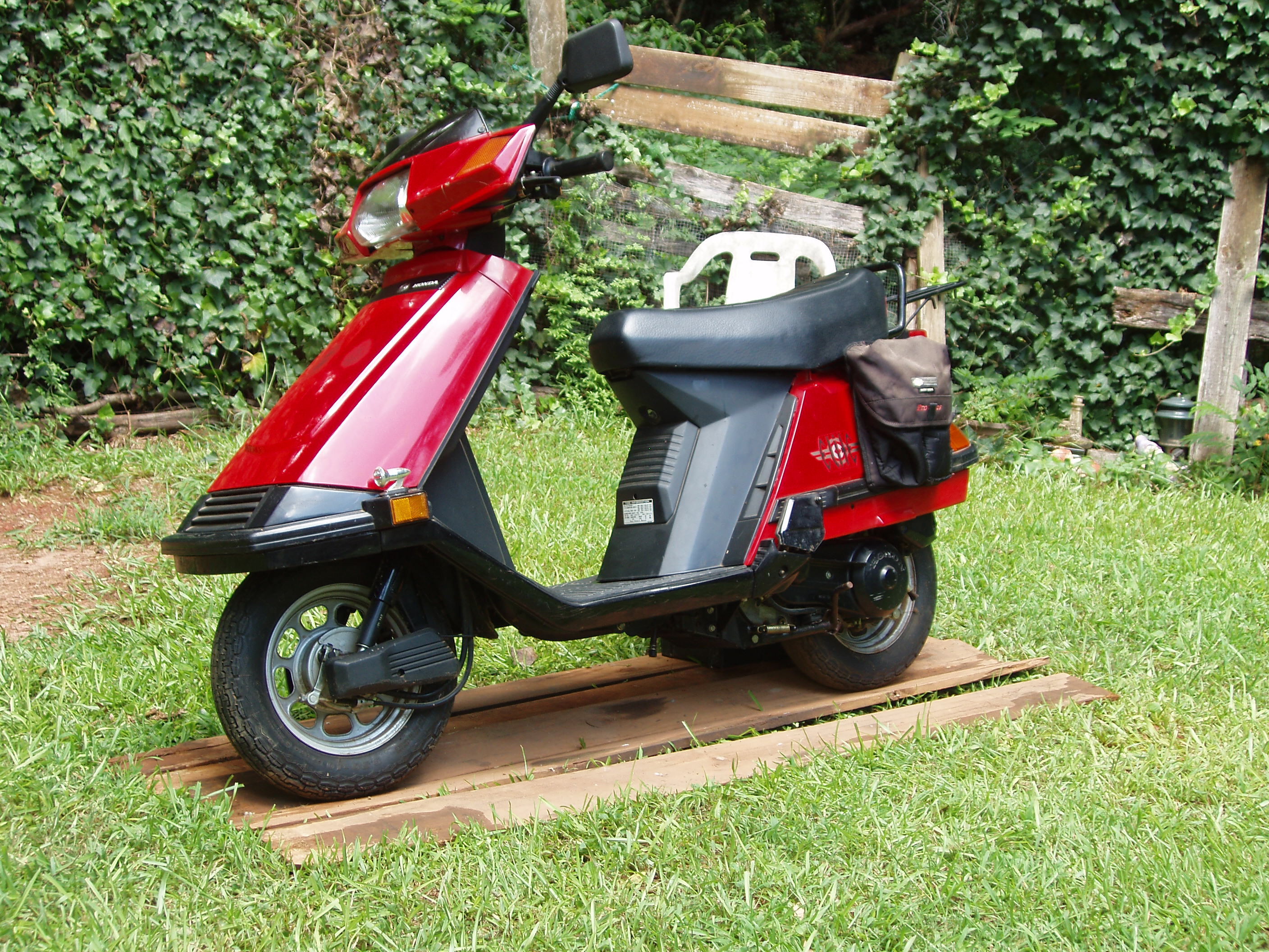2005 Honda ELITE 80 BASE BASE in Stone Mountain, GA