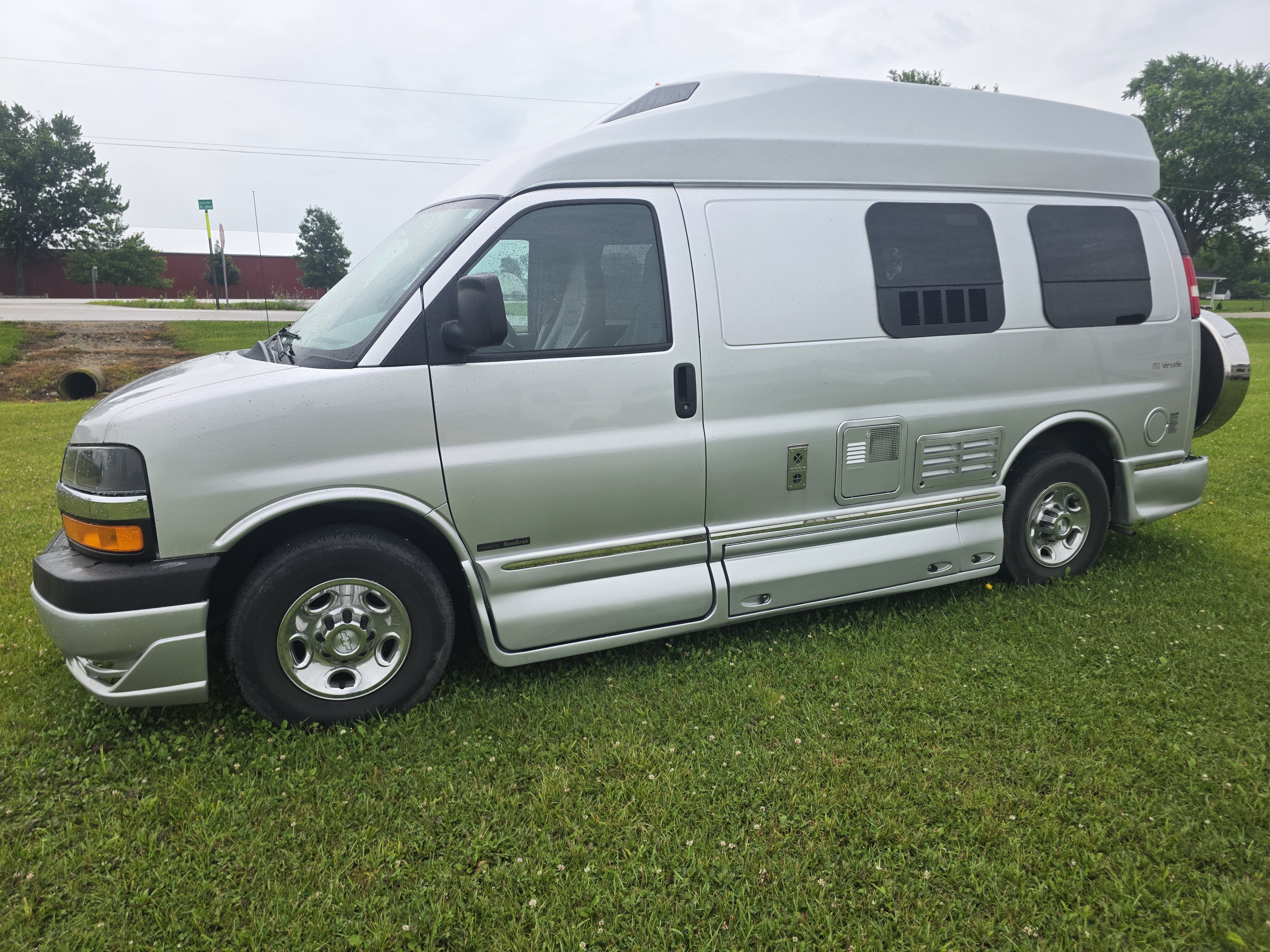 2016 Roadtrek 170 VERSATILE RV