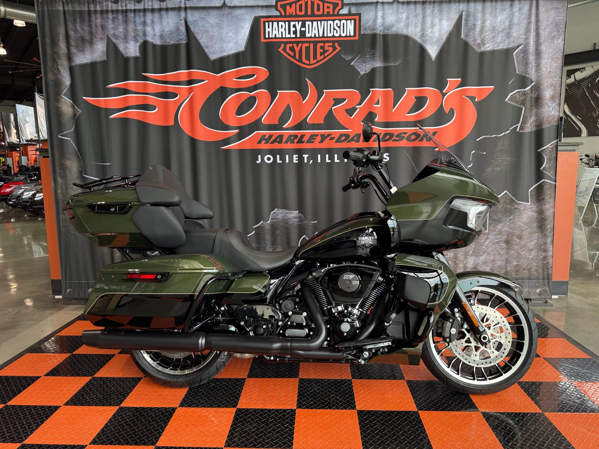 2026 Harley-Davidson Road Glide® Limited LIMITED in Shorewood, IL