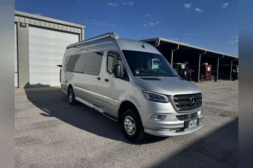 2023 Airstream INTERSTATE 24GL 4WD in chappell hill TX