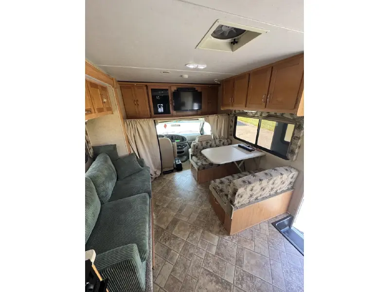 2008 FOREST RIVER SUNSEEKER 2860DS