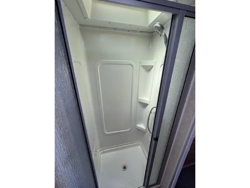 2008 FOREST RIVER SUNSEEKER 2860DS