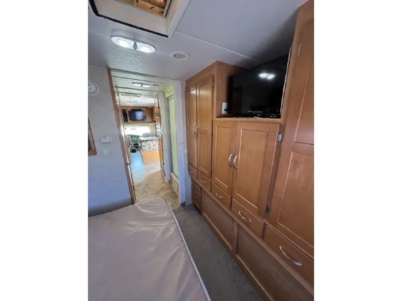 2008 FOREST RIVER SUNSEEKER 2860DS