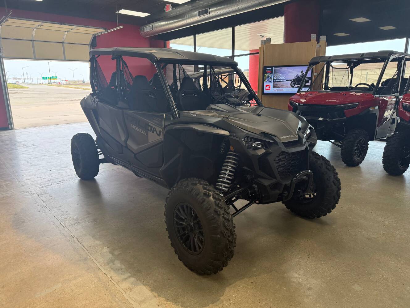A photo of this 2026 Honda Talon 1000R-4 FOX Live Valve