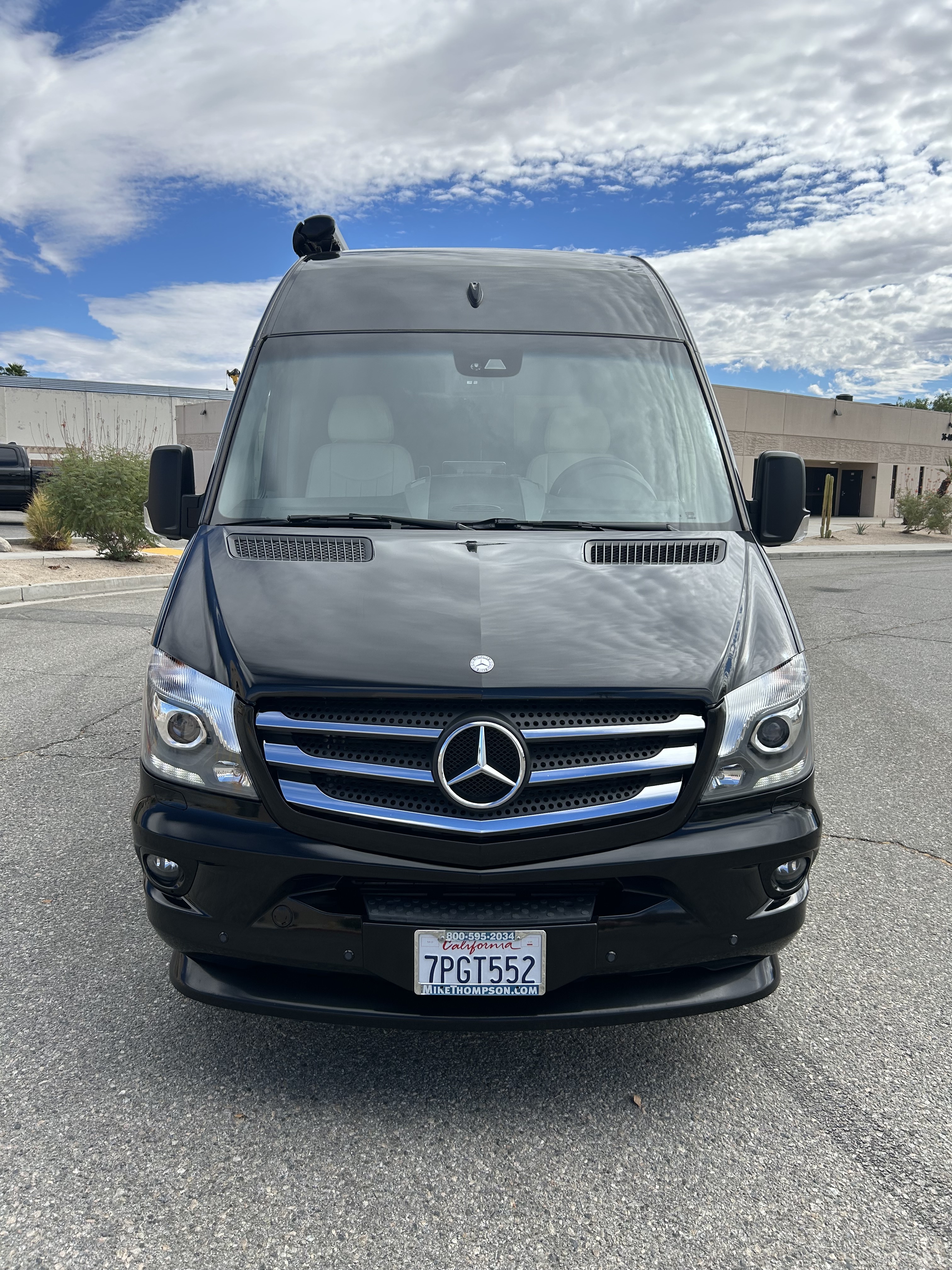 2016 Airstream INTERSTATE 24 GRAND TOUR EXT in cathedral city CA