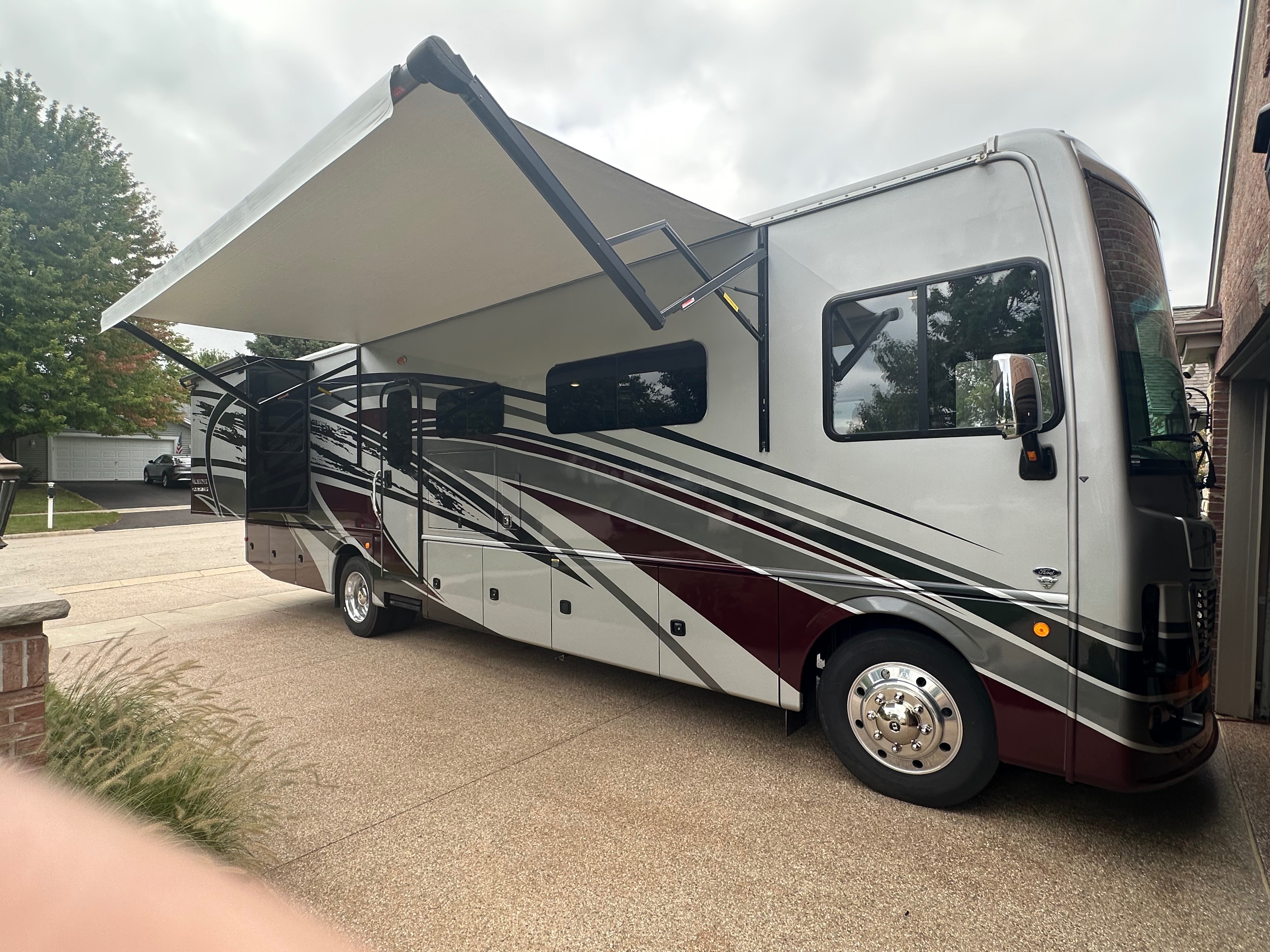 2023 Holiday Rambler VACATIONER 35 GL RV