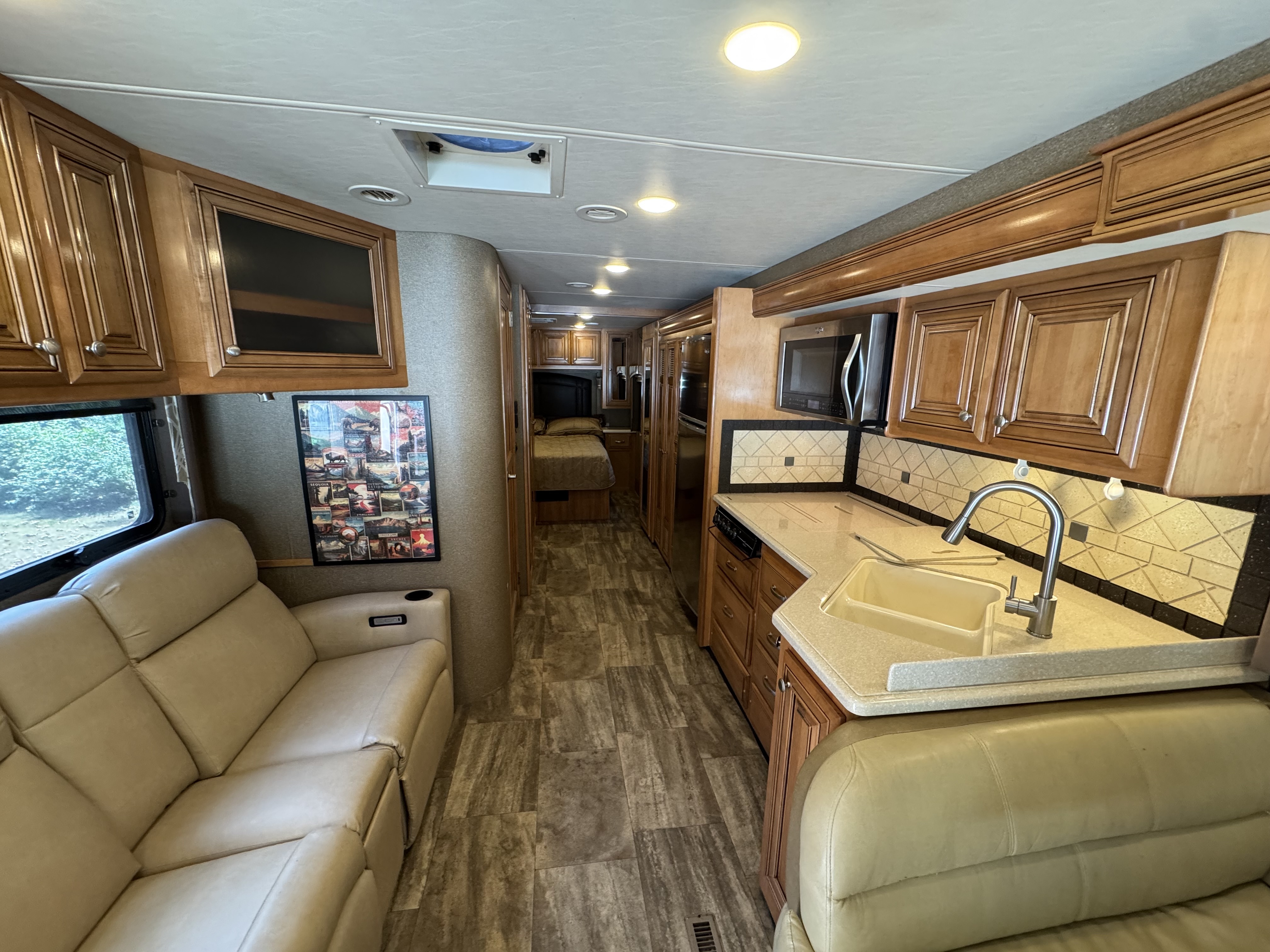 2016 Thor Motor Coach PALAZZO 32.2 in la center WA