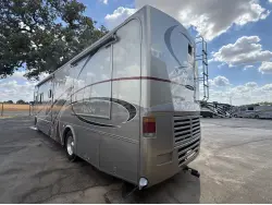 2005 TIFFIN MOTORHOMES PHAETON 38 GH