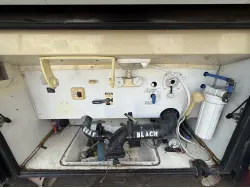 2005 TIFFIN MOTORHOMES PHAETON 38 GH