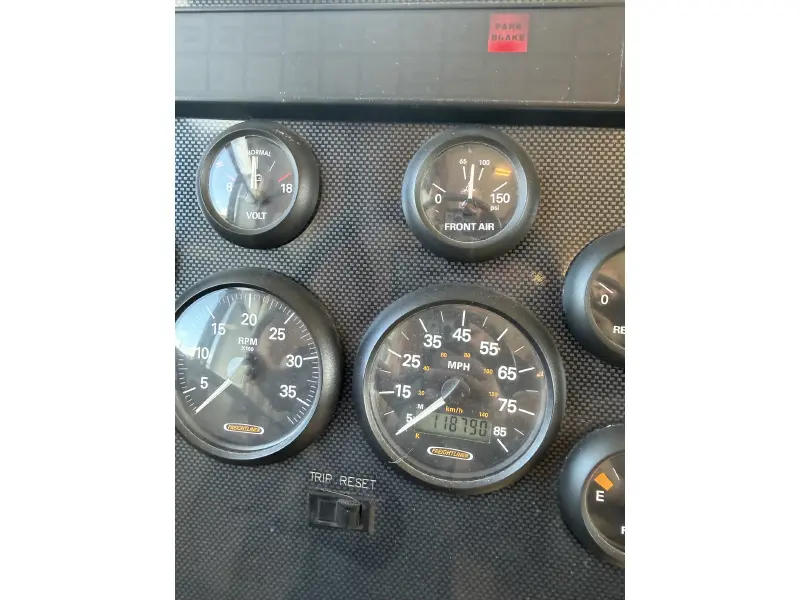2005 TIFFIN MOTORHOMES PHAETON 38 GH