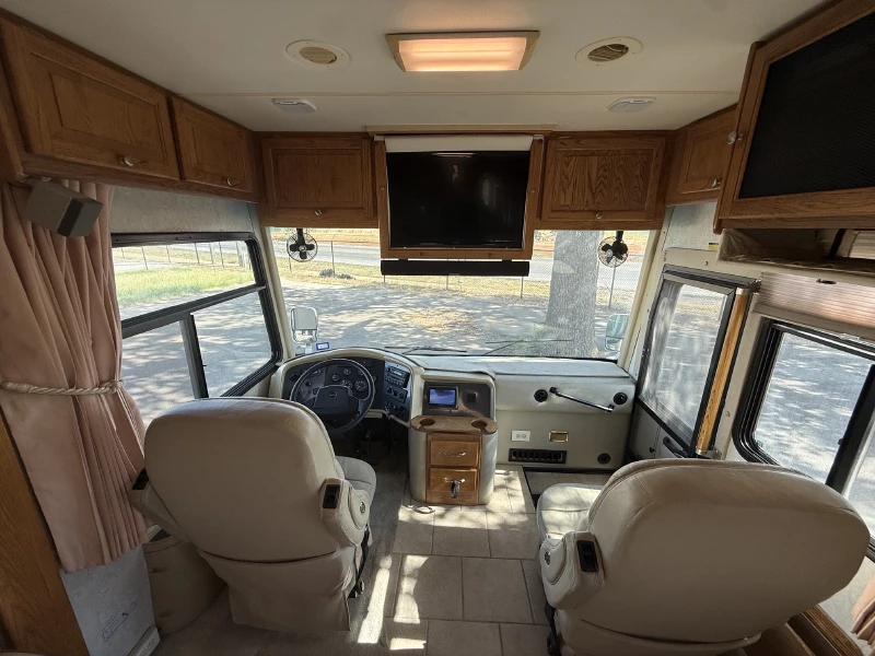 2005 TIFFIN MOTORHOMES PHAETON 38 GH