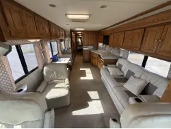 2005 TIFFIN MOTORHOMES PHAETON 38 GH