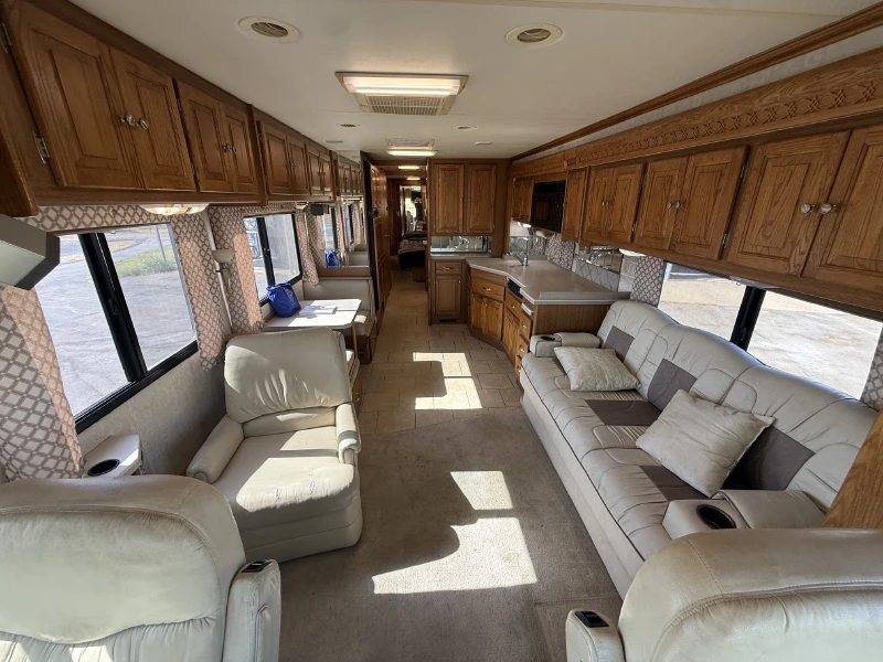 2005 TIFFIN MOTORHOMES PHAETON 38 GH