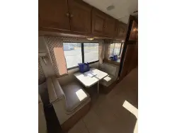 2005 TIFFIN MOTORHOMES PHAETON 38 GH