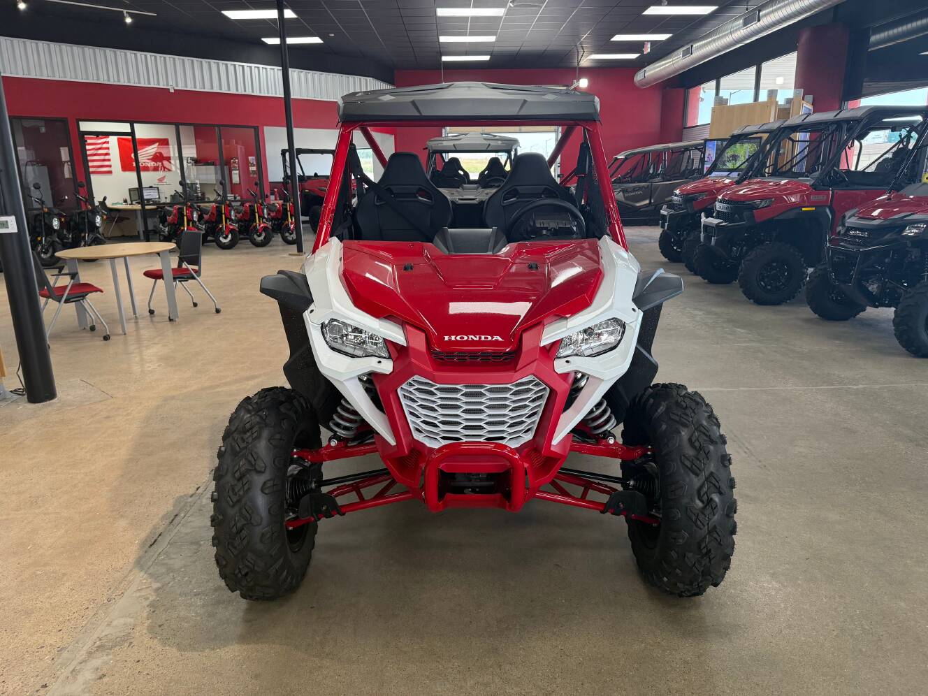 A photo of this 2026 Honda Talon 1000X