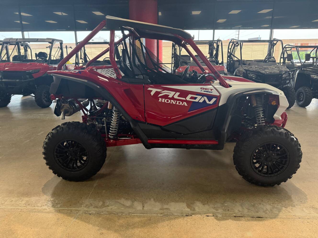 A photo of this 2026 Honda Talon 1000X
