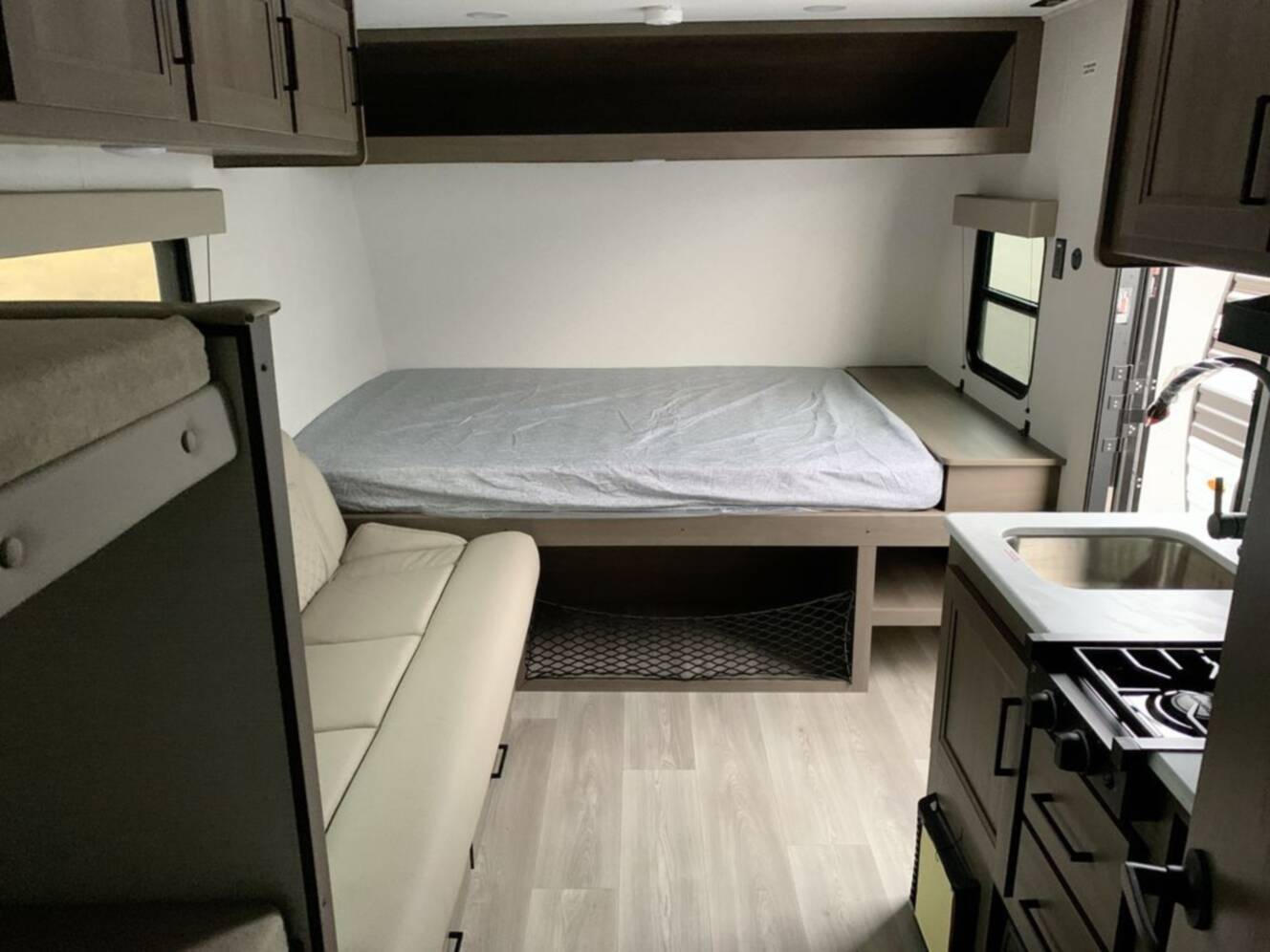 A photo of this 2025 Grand Design Transcend One 151BH