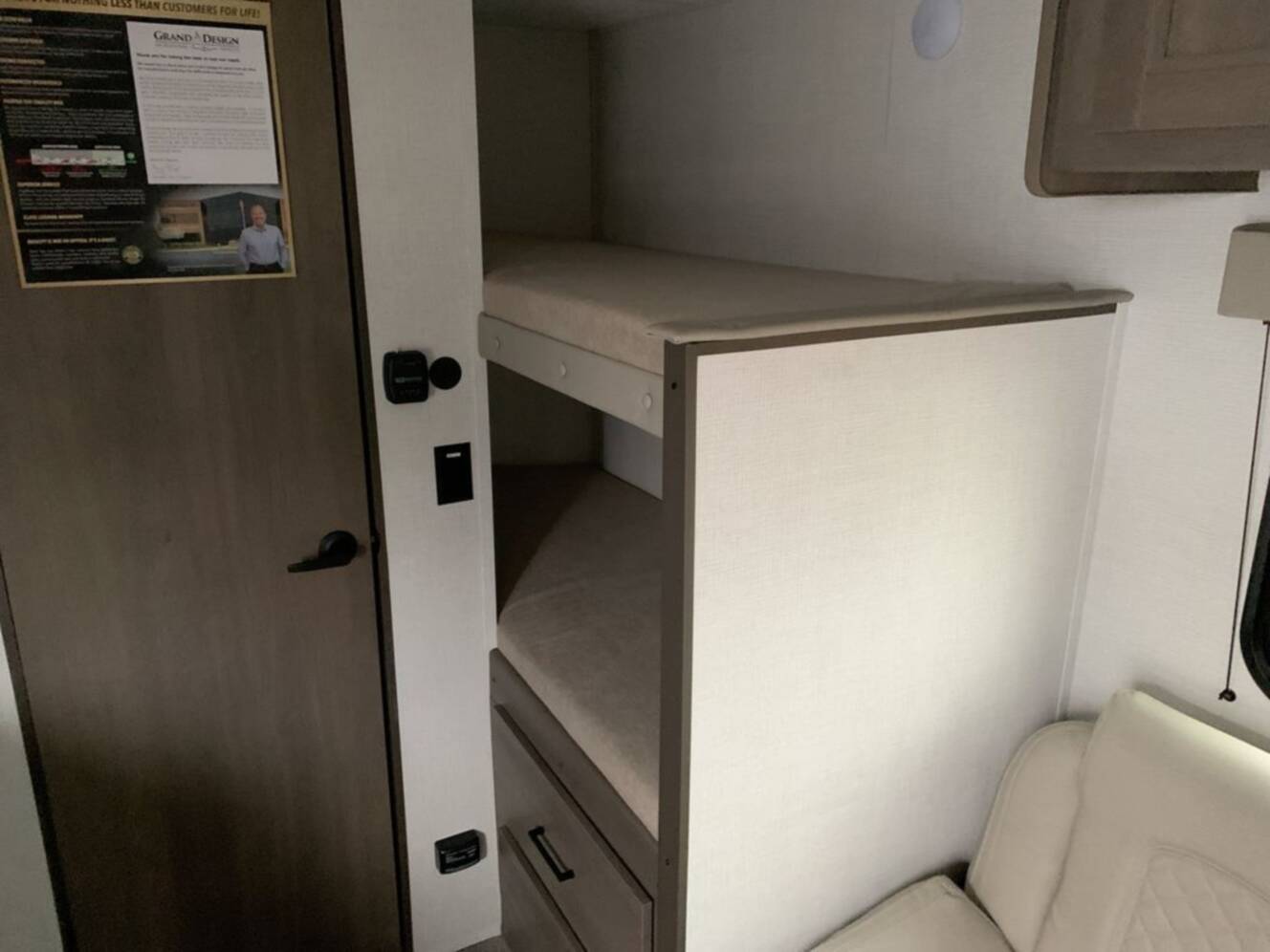 A photo of this 2025 Grand Design Transcend One 151BH