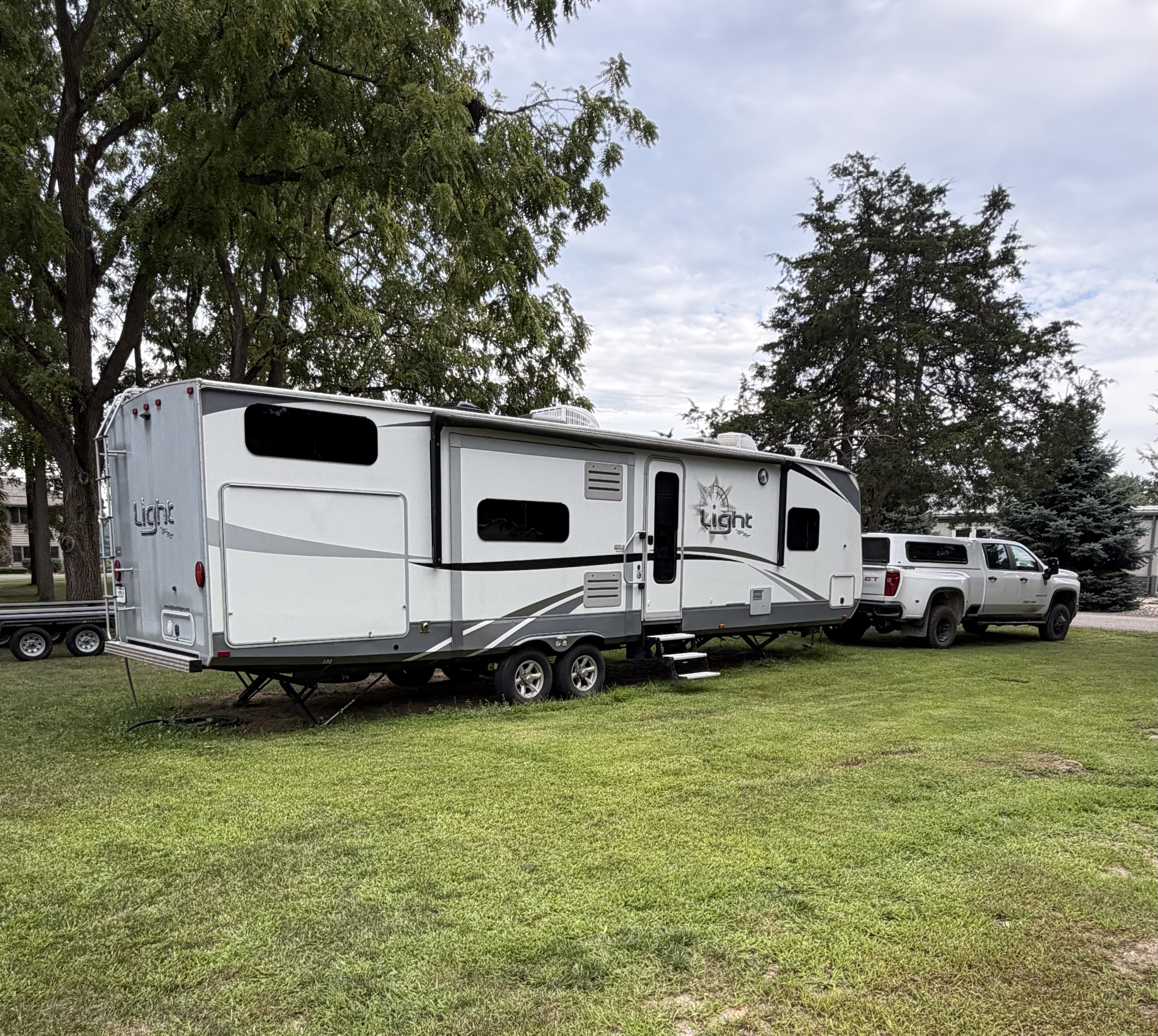 2017 Highland Ridge OPEN RANGE LIGHT LT308BHS RV