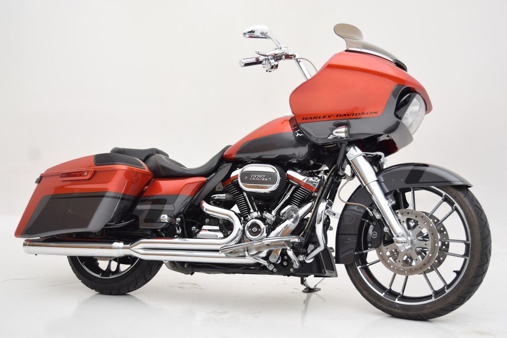 2018 Harley-Davidson Touring FLTRXSE - CVO Road Glide FLTRXSE in Scott City, MO