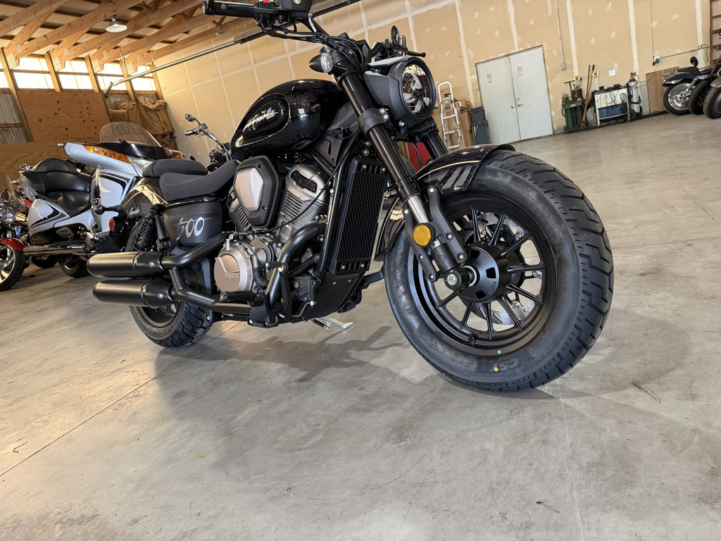 2025 Benda CHINCHILLA 500 - BLACK in Marengo, IL