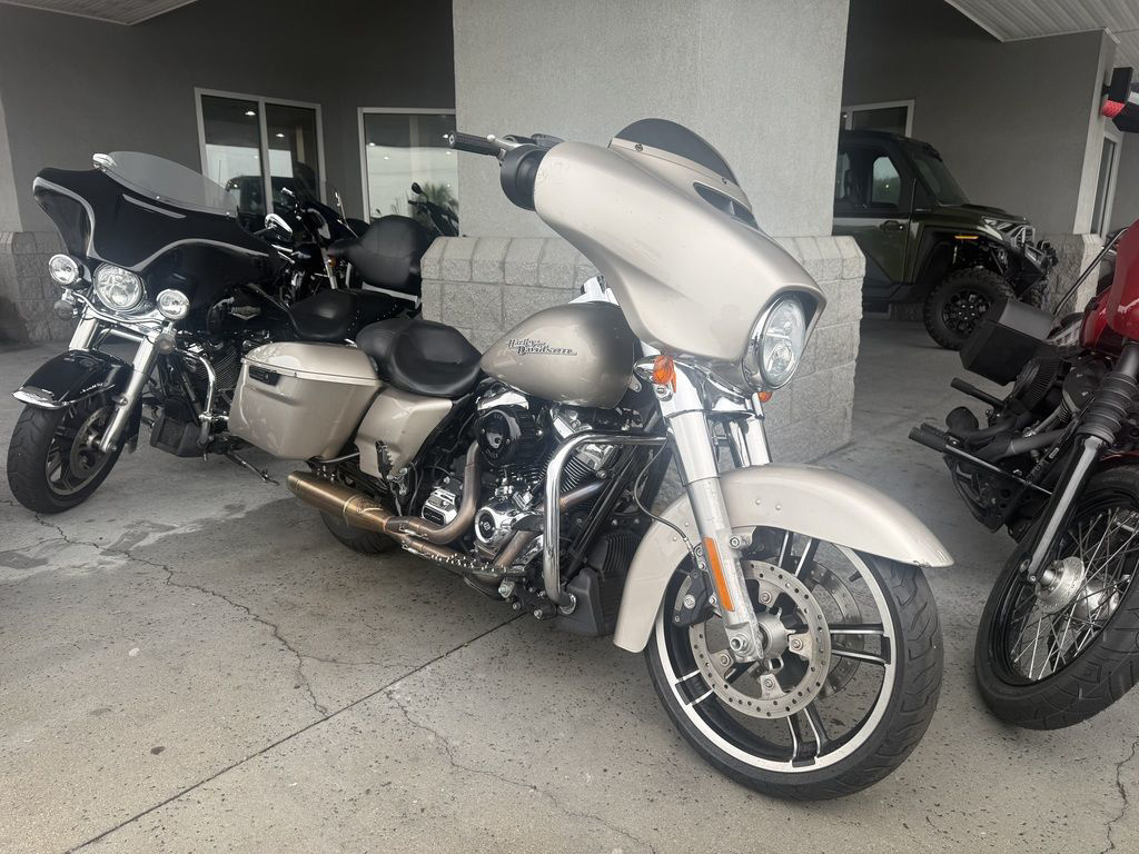 2018 Harley-Davidson FLHX - Street Glide FLHX in Myrtle Beach, SC