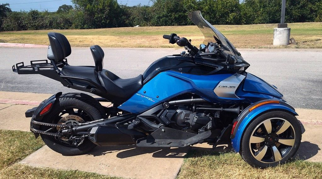 2018 Can-Am Spyder F3 S 6-Speed Semi-Automatic With Reverse (SE6) S in Georgetown, TX