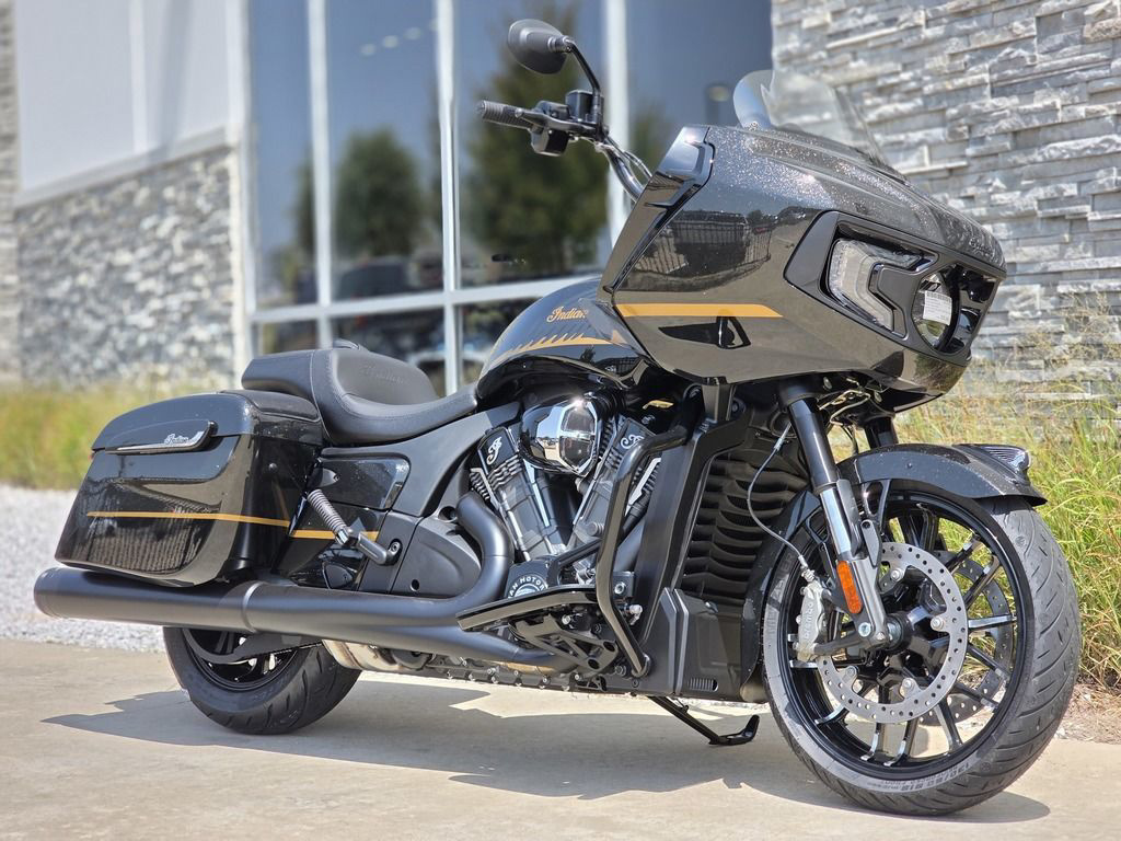 2026 Indian Challenger Dark Horse 112 w/PowerBand Audio Black DARK HORSE in Mckinney, TX