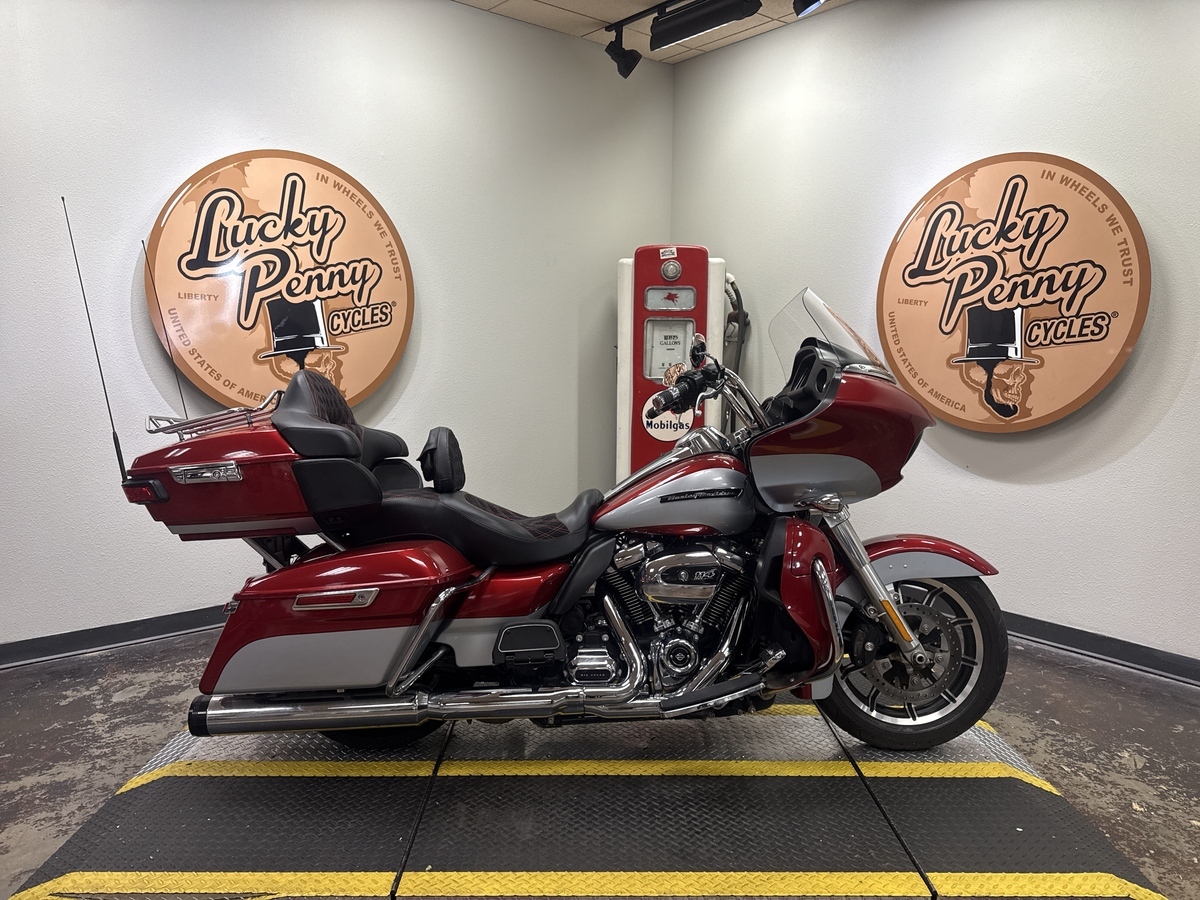 2019 Harley-Davidson ROAD GLIDE ULTRA ULTRA in Bedford, TX