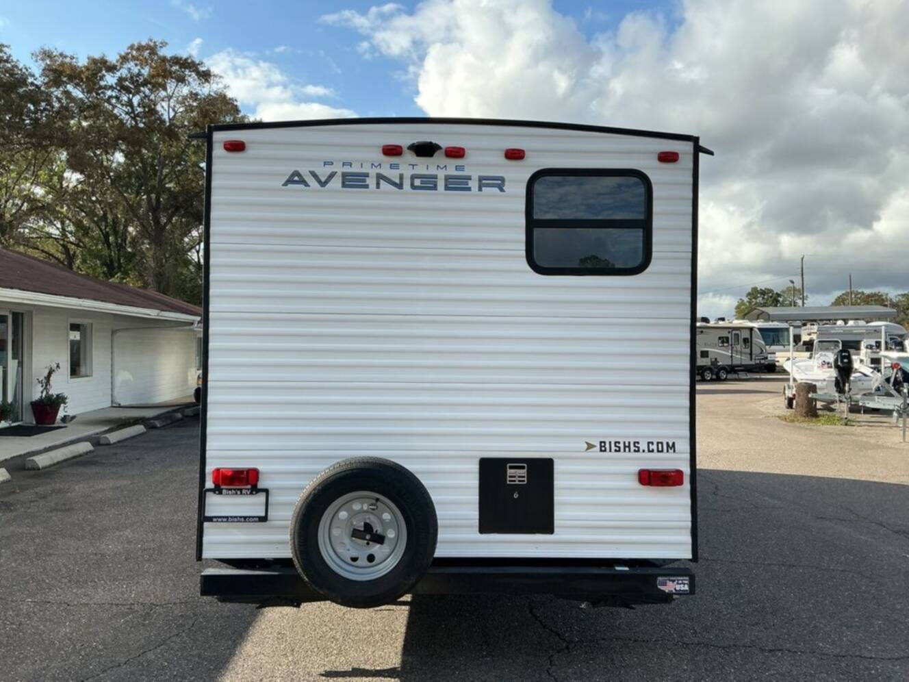 A photo of this 2022 Prime Time Avenger 26BK