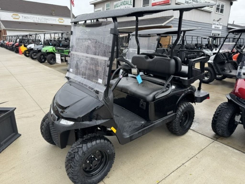 2026 E-Z-GO RXV 4 Summit X ELiTE Lithium Black in Strasburg, OH
