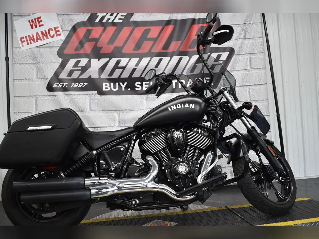 2022 Indian Motorcycle® Chief Dark Horse® Black Smoke
