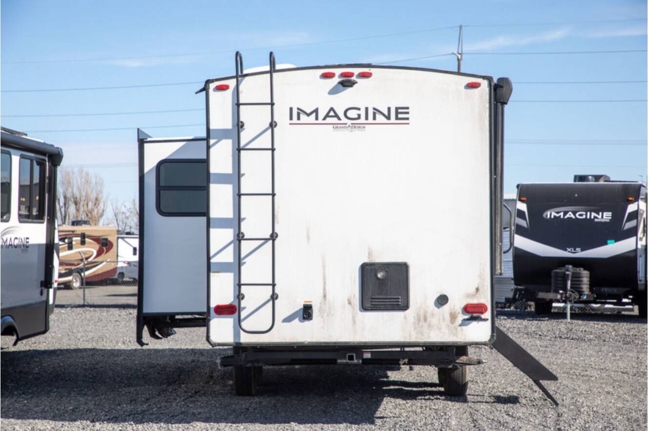 A photo of this 2025 Grand Design Imagine 2470BH