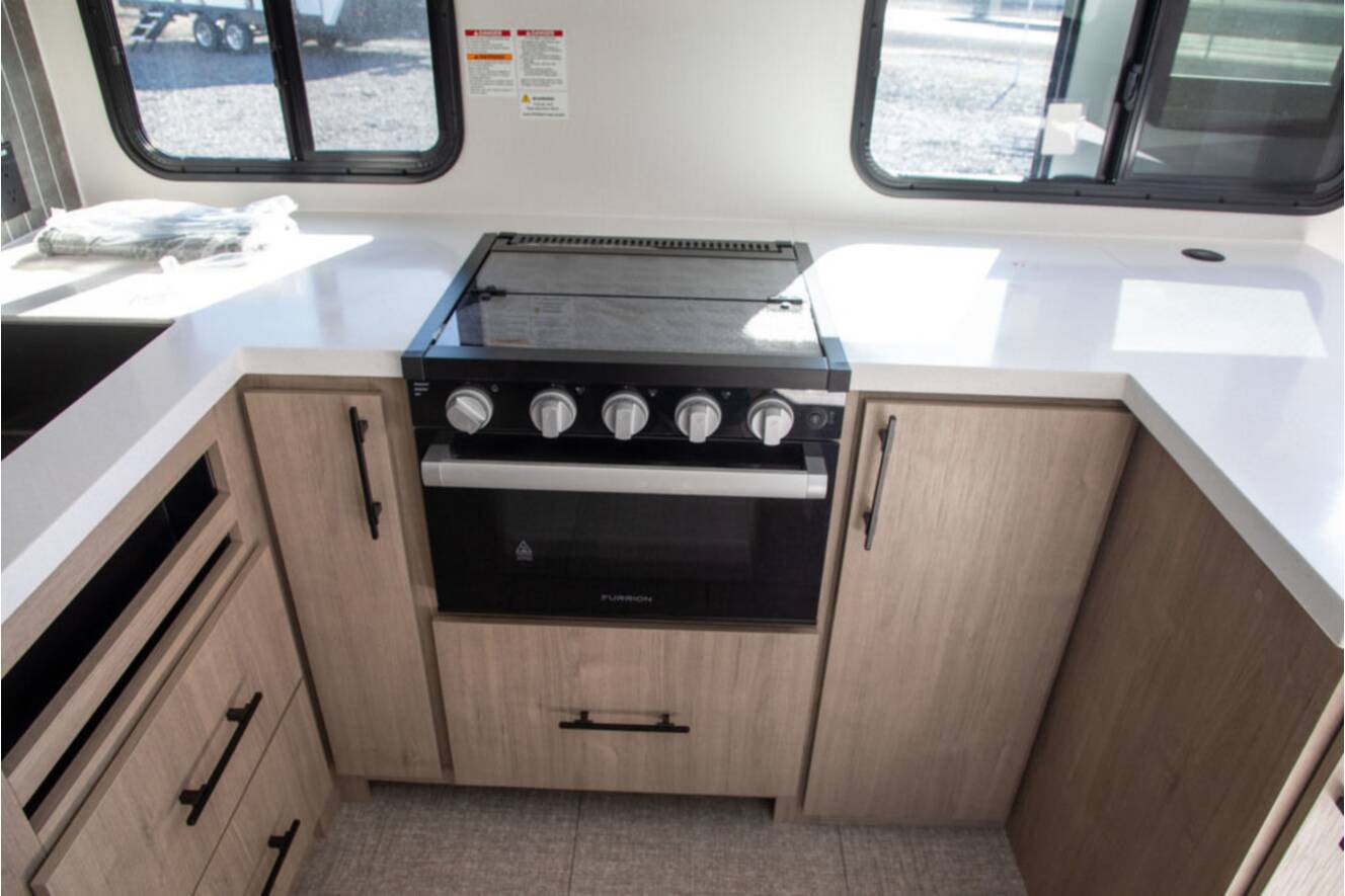 A photo of this 2025 Grand Design Imagine 2470BH