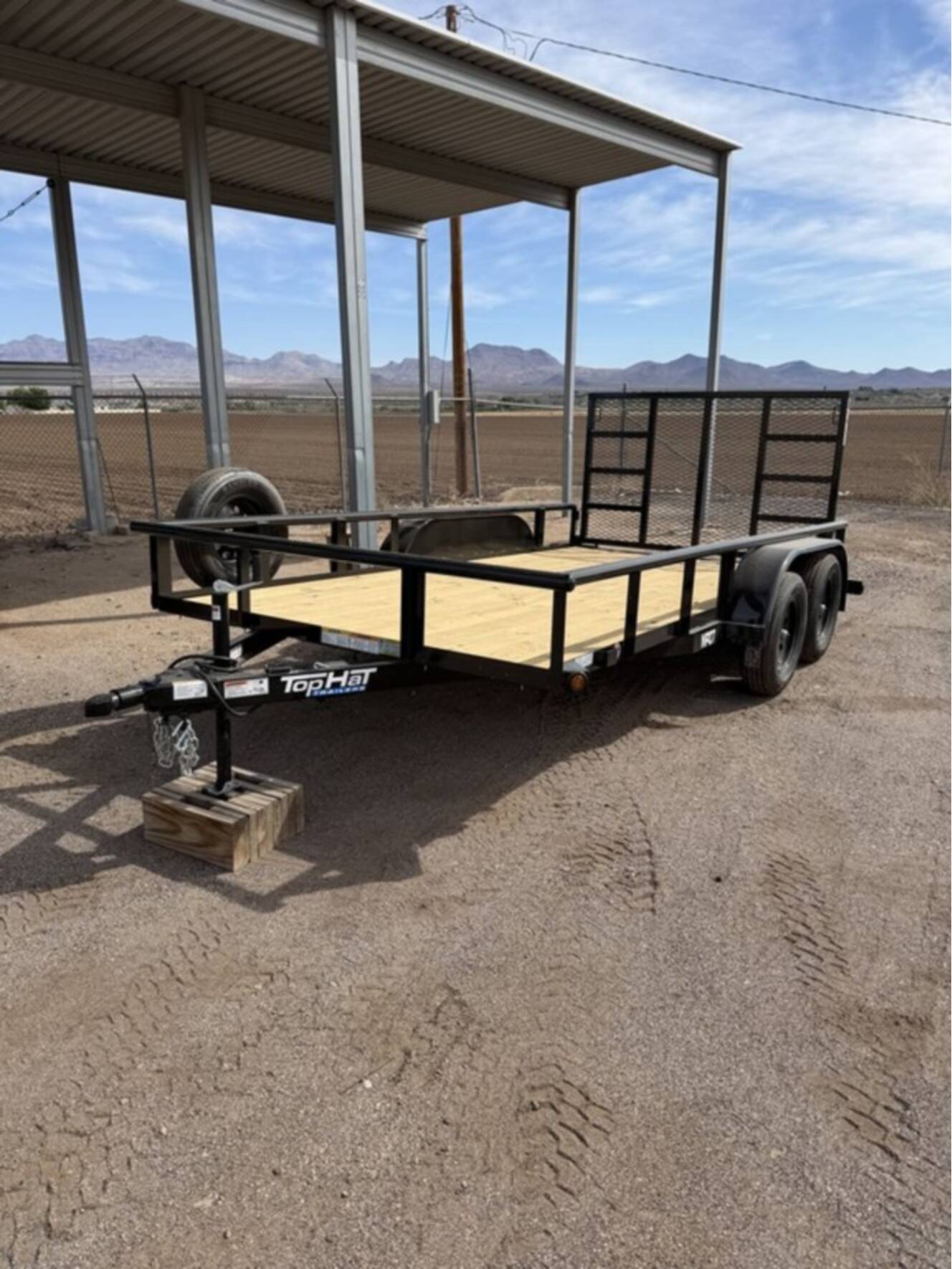 A photo of this 2026 Top Hat Trailers Medium Pipe Utility 14x83" MP